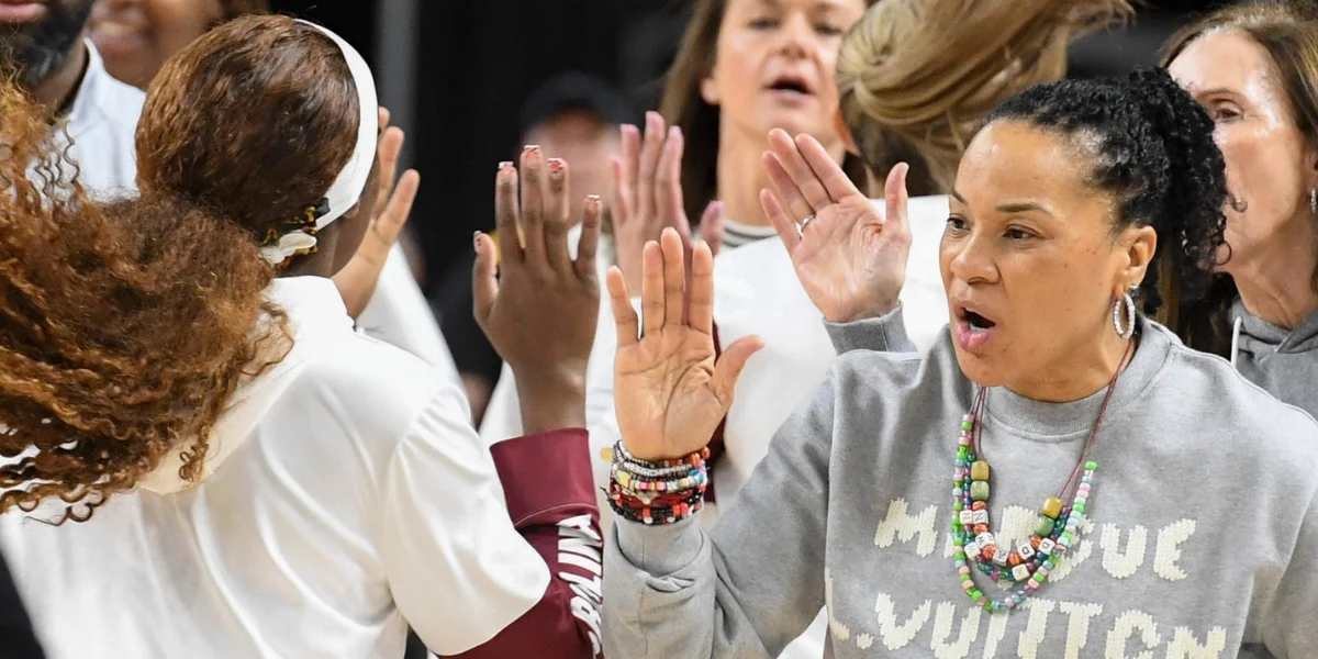 Staley lauds Raven Johnson, Fulwiley as South Carolina advances to SEC final