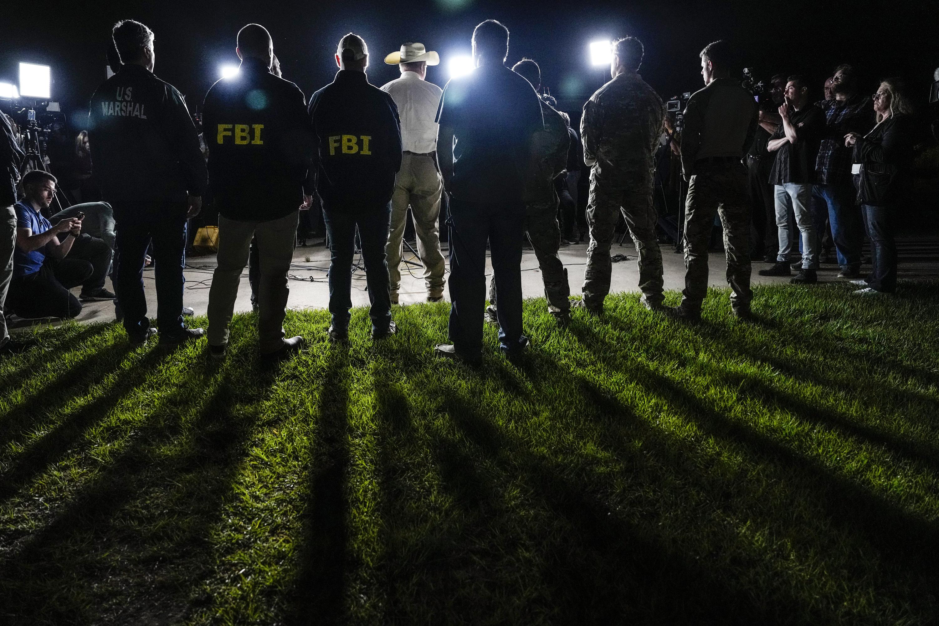 Police Abandonment Felt by Locals Before Texas Mass Shooting