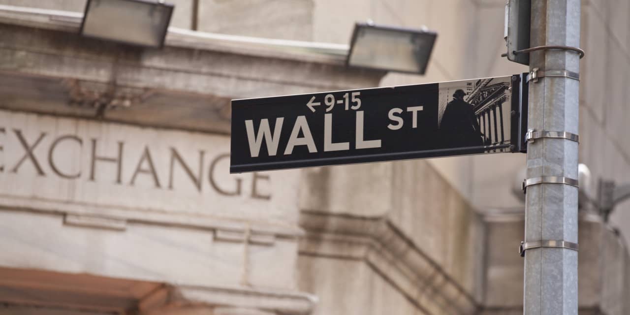 Featured image for "Uncertainty Grows Over 2024 Interest Rate Cuts Amid Inflation Data and Economic Strength"