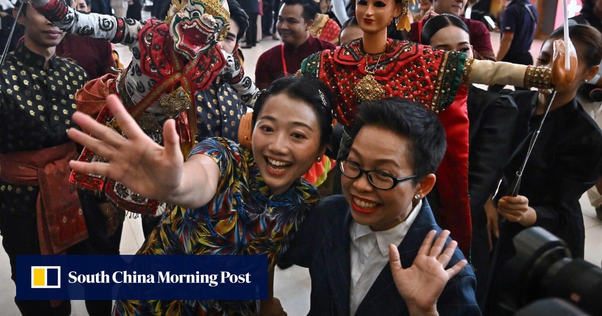 Featured image for Thailand Embraces Chinese Tourists with Visa-Free Travel