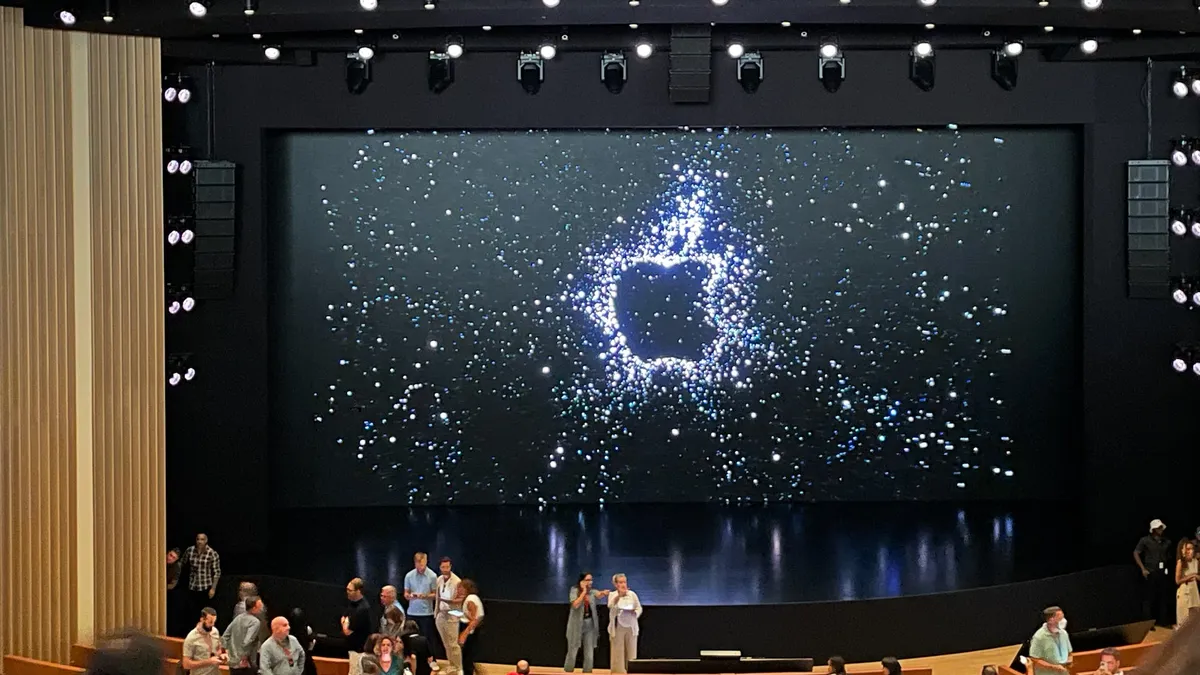 "Apple's iPhone 15: Rumors, Expectations, and Release Date Guide"