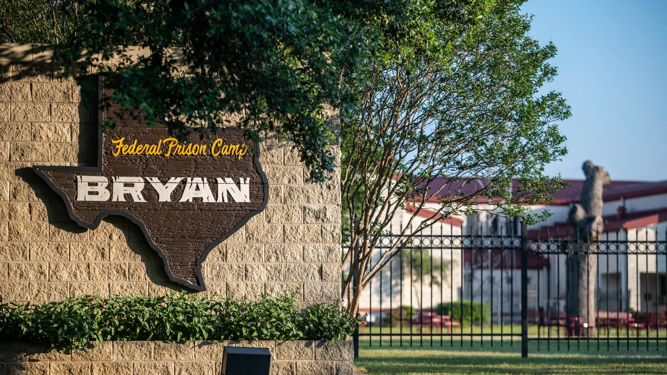 Ghislaine Maxwell Transferred to Bryan Prison Amid Legal Developments