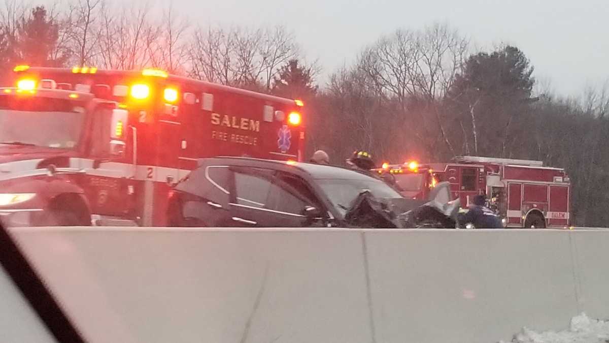 Featured image for "Major Crash Shuts Down I-93 Near Mass. Border in NH"