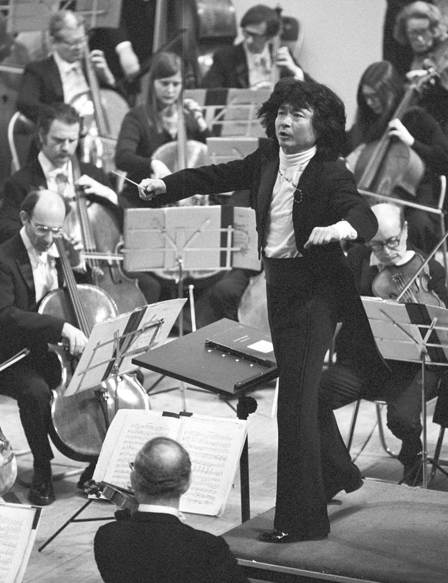 Featured image for Renowned Conductor Seiji Ozawa Dies at 88