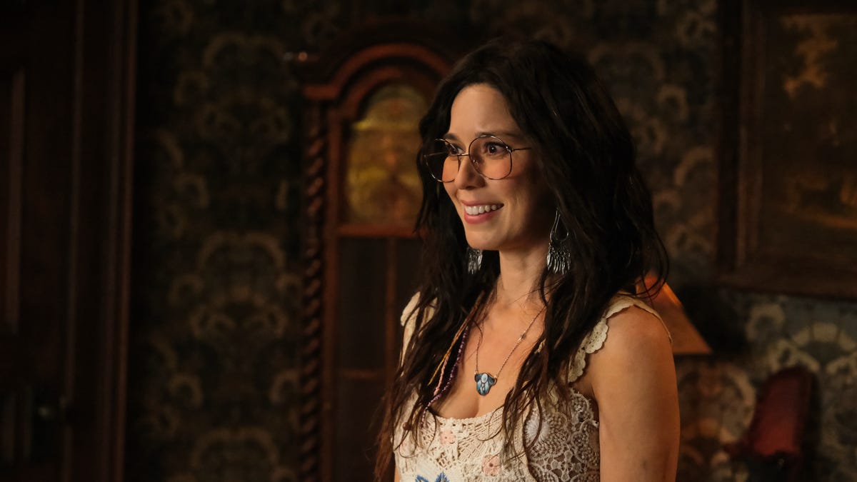 Featured image for "Ghosts" Season 3 Episode 8: Unveiling Hetty's Death and Flower's Return