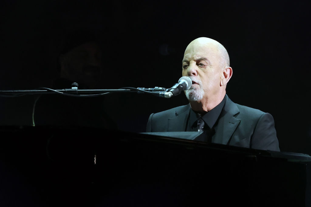 Featured image for "Billy Joel's 17-Year Hiatus Ends with Emotional Ballad 'Turn the Lights Back On'"