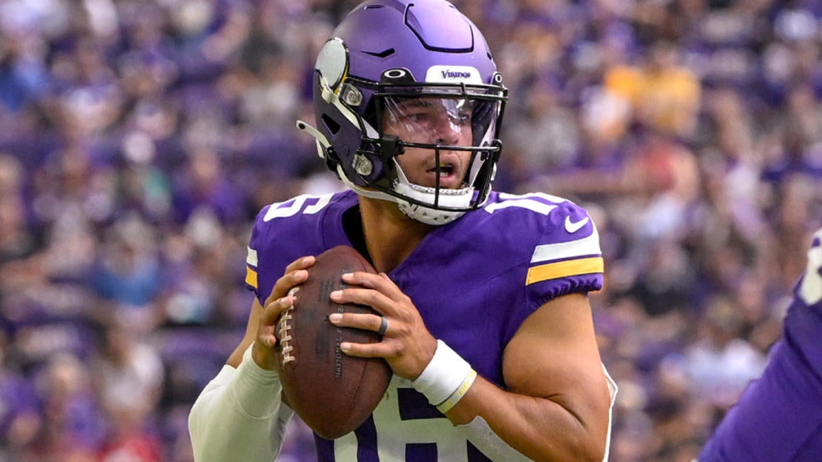 "Bold Predictions and Betting Tips for NFL Week 9: Vikings Upset, Lamar Jackson Dominates, Eagles Triumph"