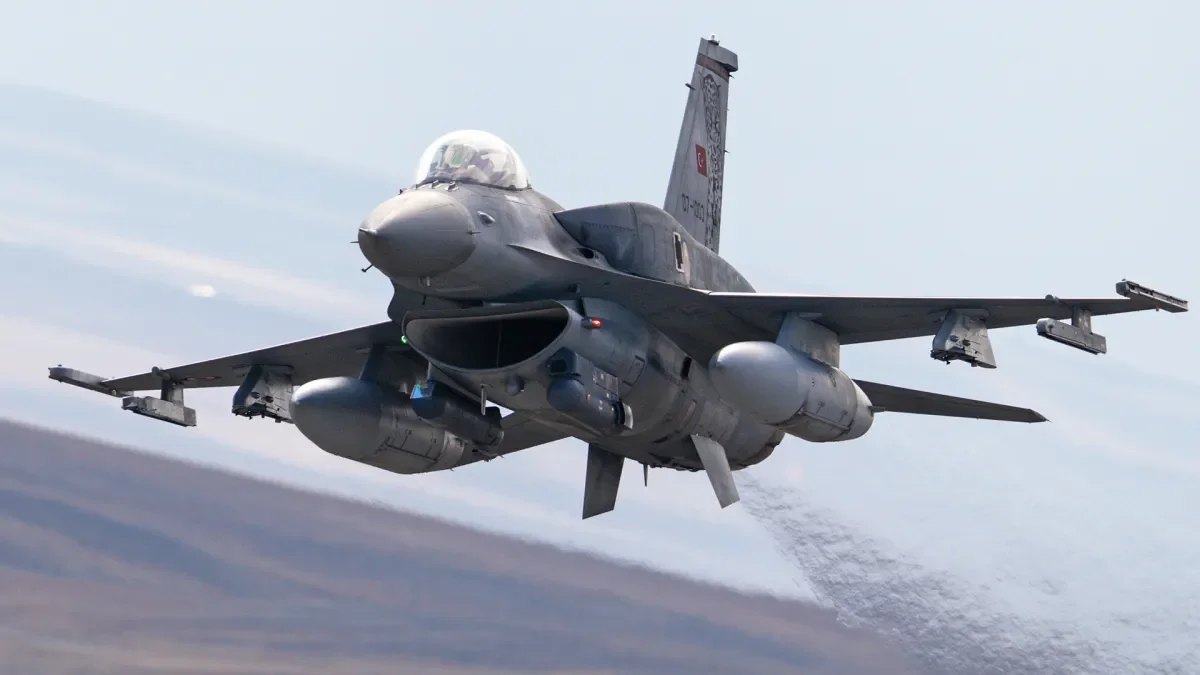 Turkey Expands Military Footprint with F-16s in Mogadishu