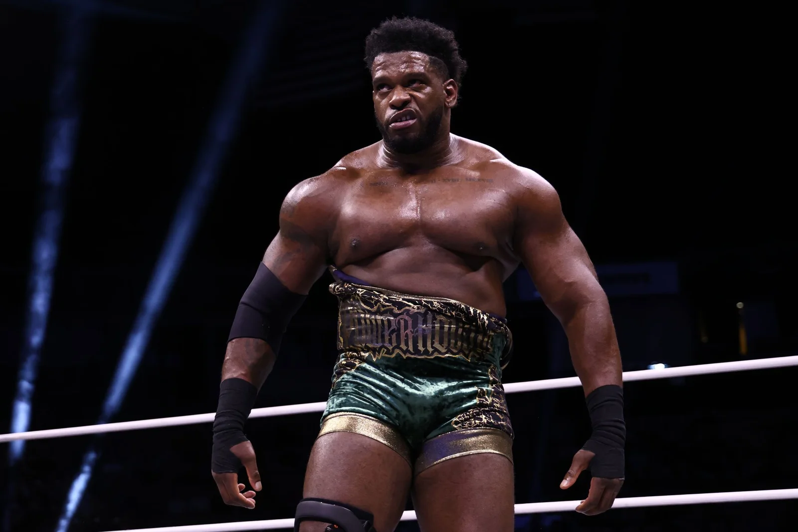 Powerhouse Hobbs Rebrands as Royce Keys in WWE Debut