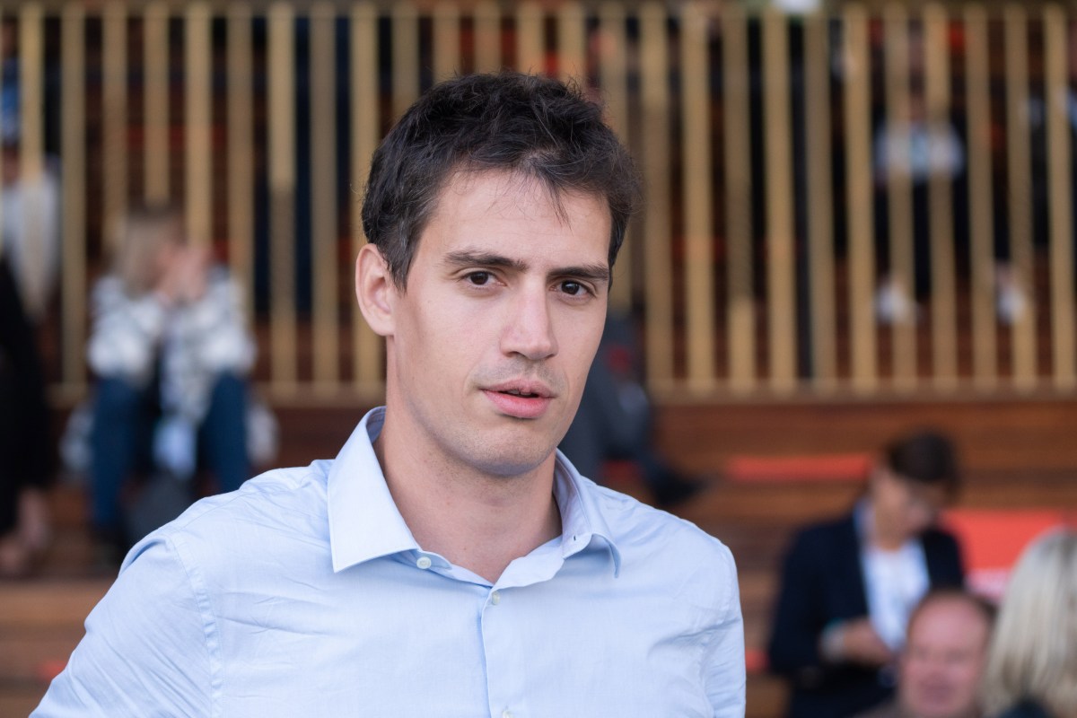 Featured image for "Mistral AI's Rise: Challenging GPT-4, Partnering with Microsoft, and Azure Expansion"