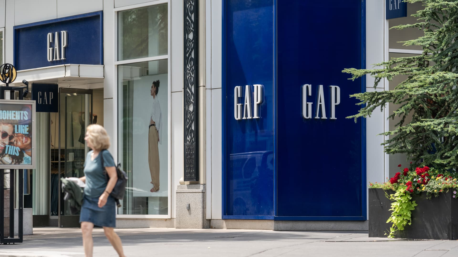 Featured image for "Friday's Stock Market: Top 10 Things to Watch and Trade Setup"