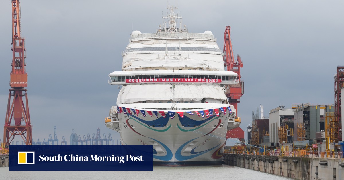 China's First Home-Grown Large Cruise Ship Begins Sea Trials in Shanghai