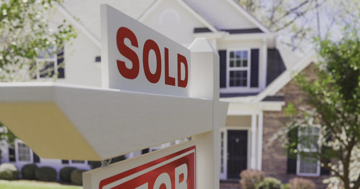 Featured image for Federal agency assures good credit borrowers won't be penalized by new mortgage fees.