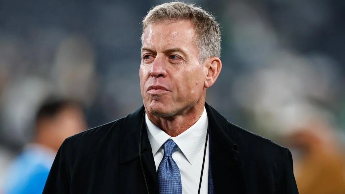 Featured image for Troy Aikman Confident in Mike McCarthy's Future with Cowboys