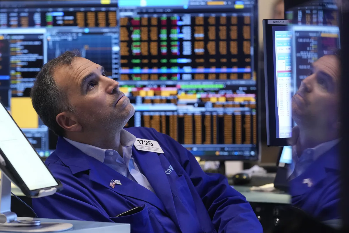 S&P 500 and Nasdaq Futures Slip as Trump Trade Momentum Wanes