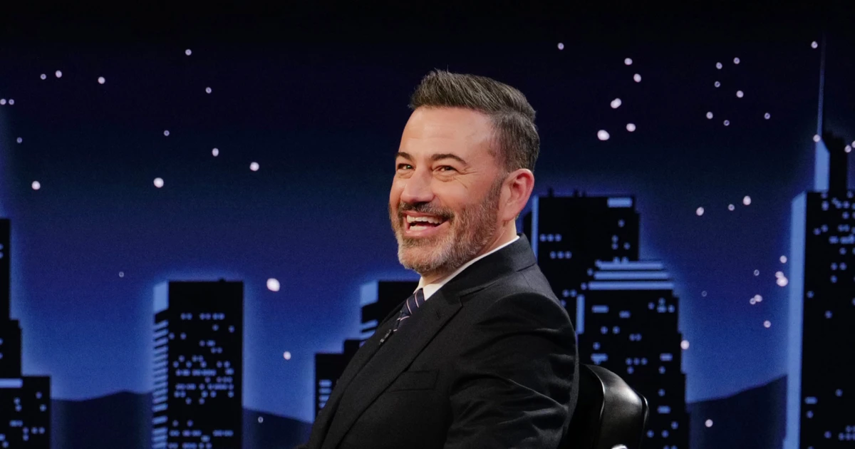 Featured image for Sinclair Reinstates Jimmy Kimmel's Show After Boycott