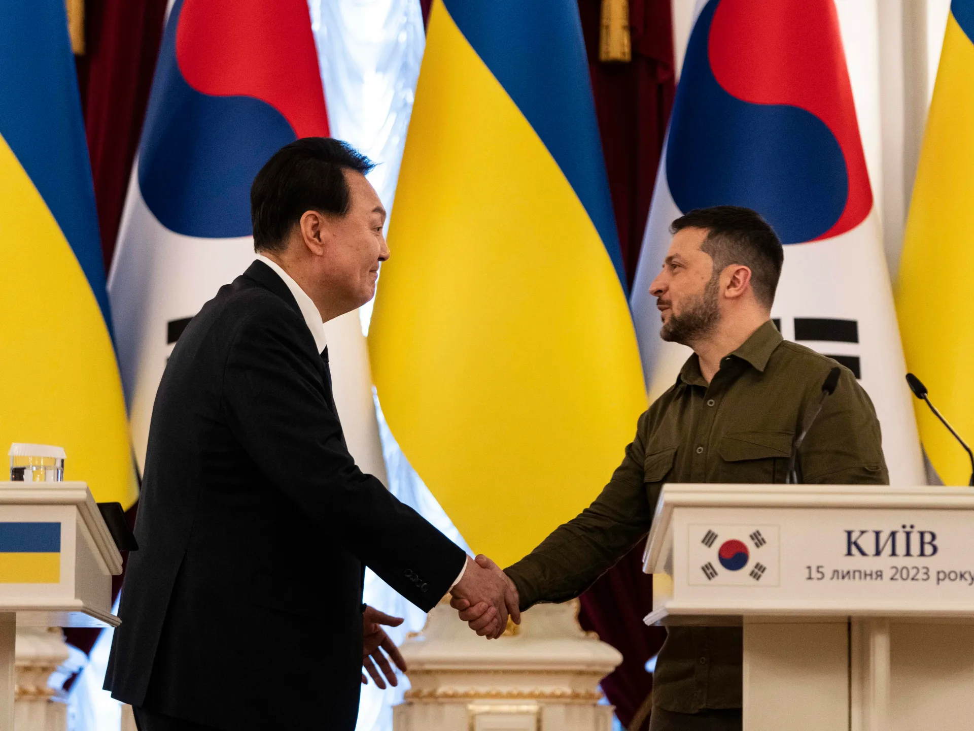 South Korean President Yoon strengthens ties with Ukraine through aid and military support