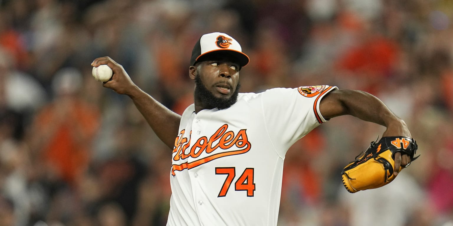 Featured image for Félix Bautista's Season Ends with Tommy John Surgery