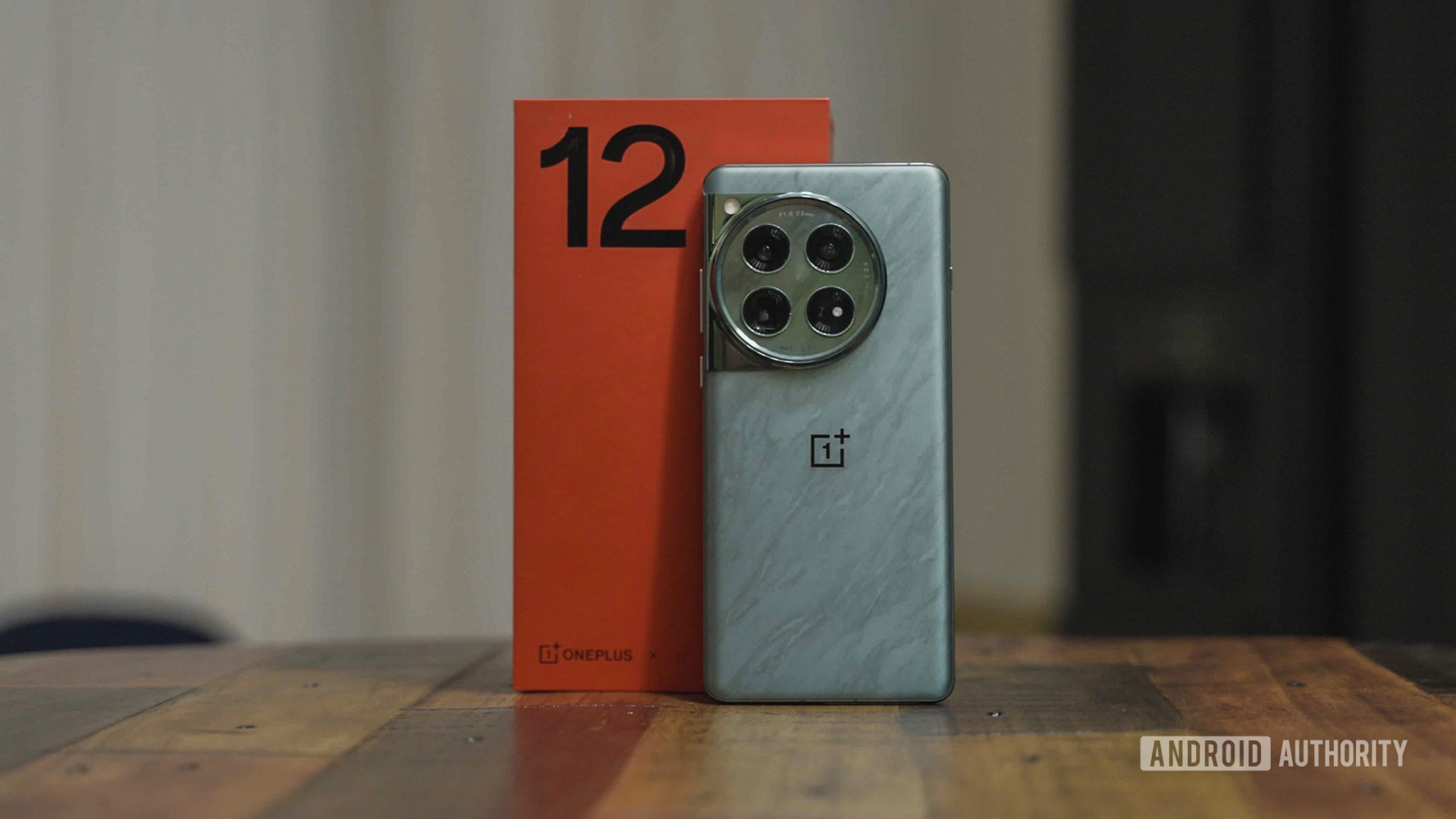 "OnePlus 12 Returns to Banned European Market with Double Storage Deal and Affordable Pricing"