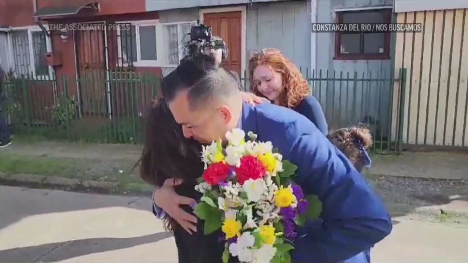 42-Year Separation Ends: Son Stolen at Birth Reunites with Mother in Chile