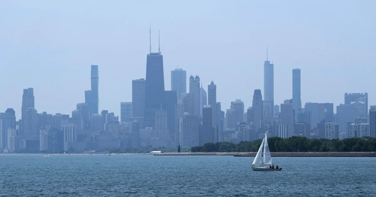 Decades-long hunt yields Lac La Belle wreck in Lake Michigan
