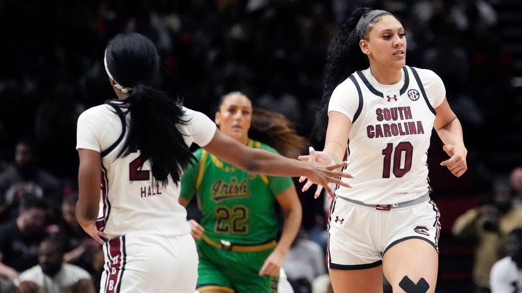 South Carolina's Dominant Victory Over Notre Dame in Women's Basketball Opener