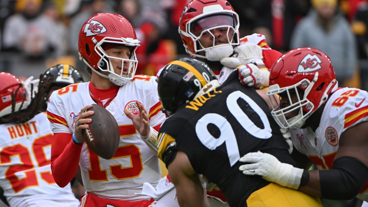 Steelers' T.J. Watt Trade Speculation and Internal Tensions
