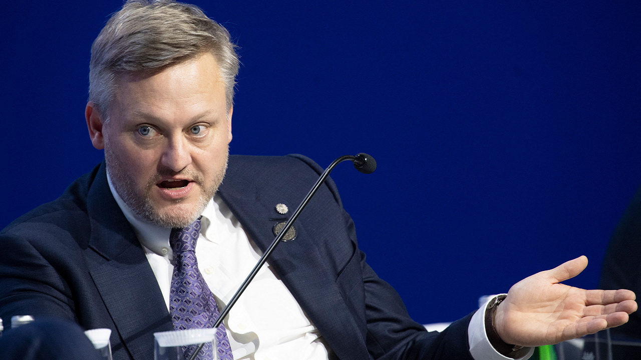 Featured image for "BP's Interim CEO Murray Auchincloss Made Permanent After Predecessor's Resignation"