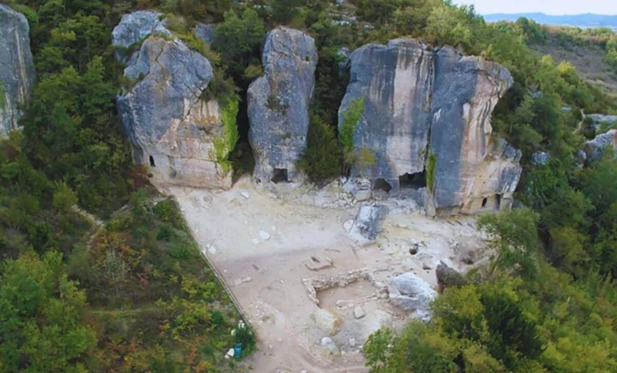Secrets Unearthed: Medieval Spain’s Hidden Underground Society Revealed