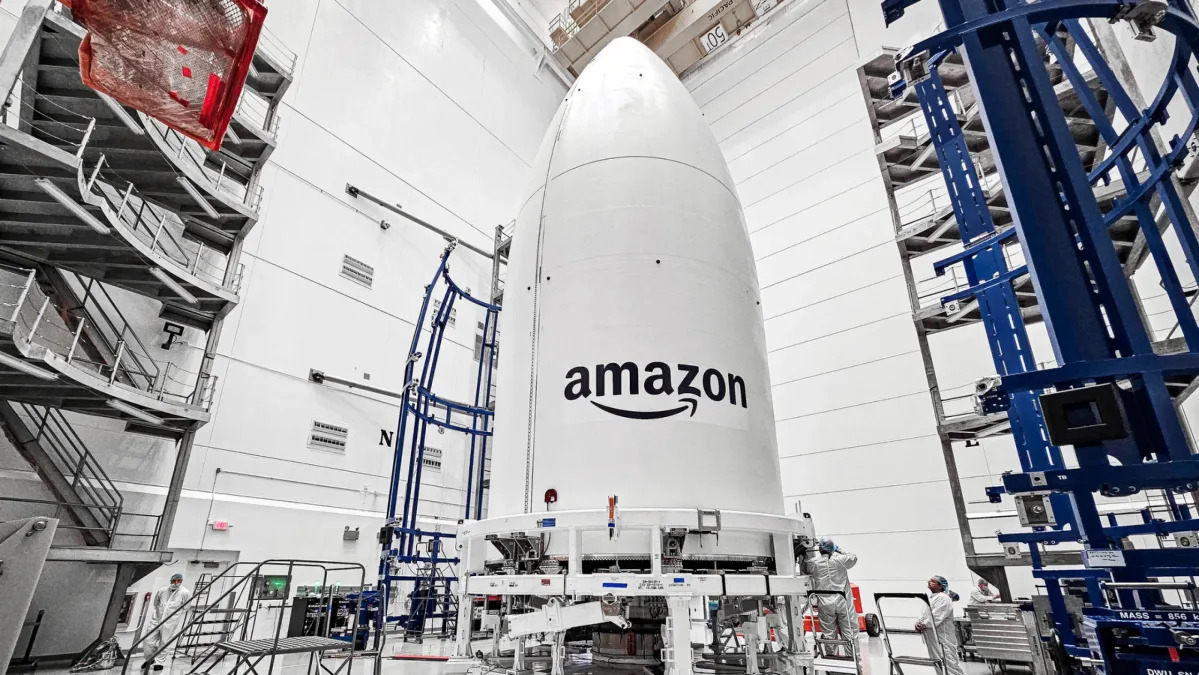 Featured image for Amazon's Kuiper Satellites Set to Challenge SpaceX's Starlink in Maiden Launch