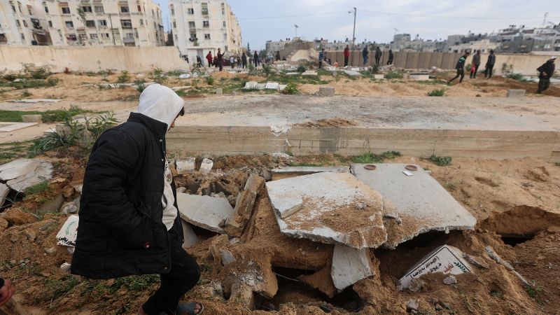 Israel Conducts Exhumation of Gaza Graves in Search for Hostages