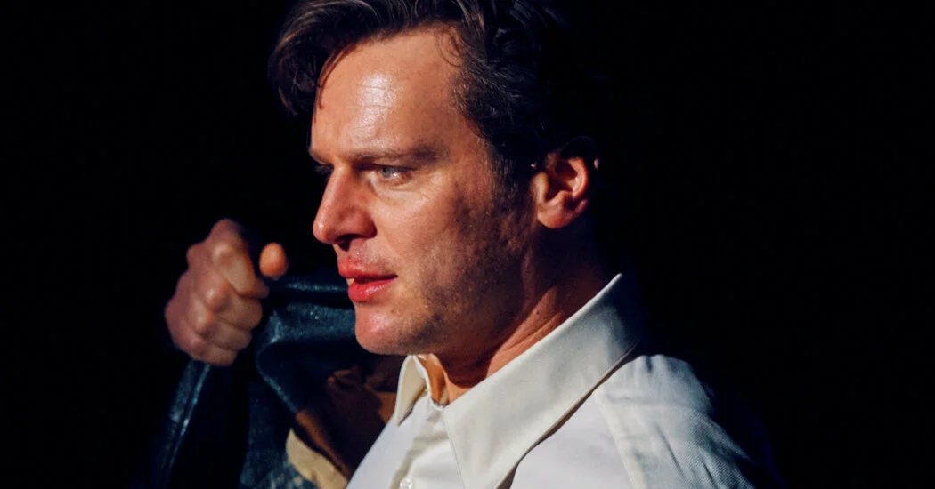 Groff's Broadway Moment: A Matinee Idol Reborn