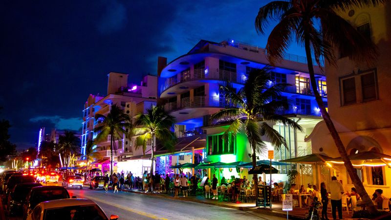 Featured image for Miami Beach Booze Ban Lifted, Parties Can Go All Night