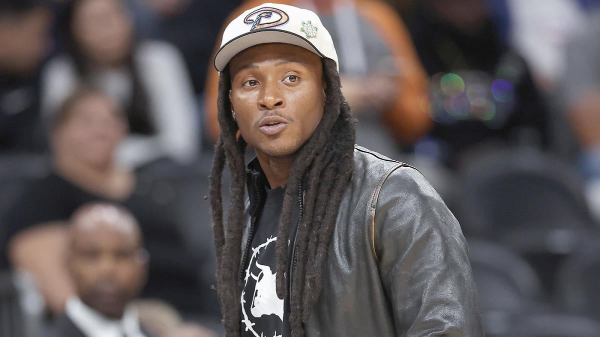 Featured image for Patriots Secure DeVante Parker and Eye DeAndre Hopkins in Mix