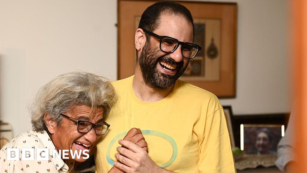 Featured image for Controversy Surrounds Alaa Abdelfattah's Past Tweets and UK Deportation Calls