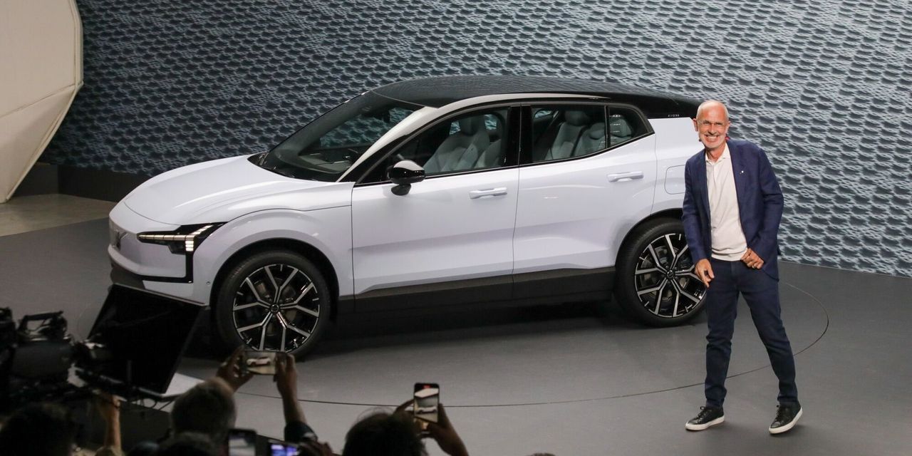 Featured image for Volvo's New Electric SUV: Affordable, Fast, and Game-Changing.