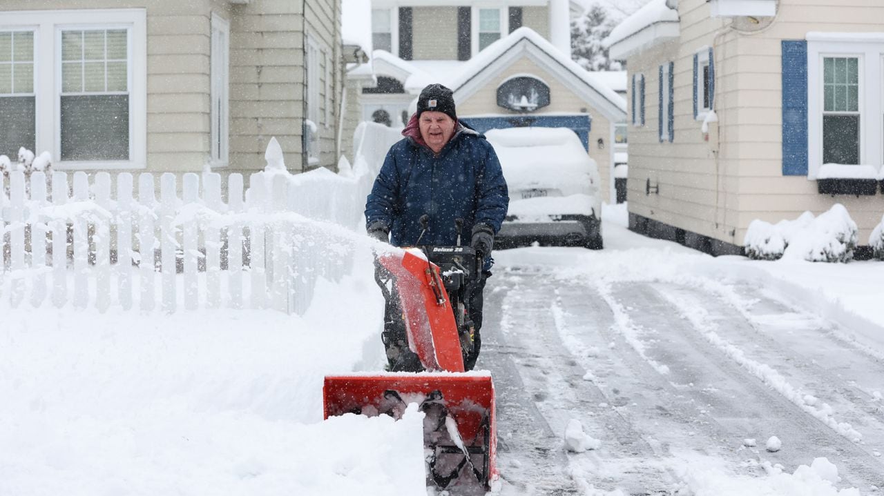 "Potential for Severe Winter Storms Looms Over Upstate NY and WNY"