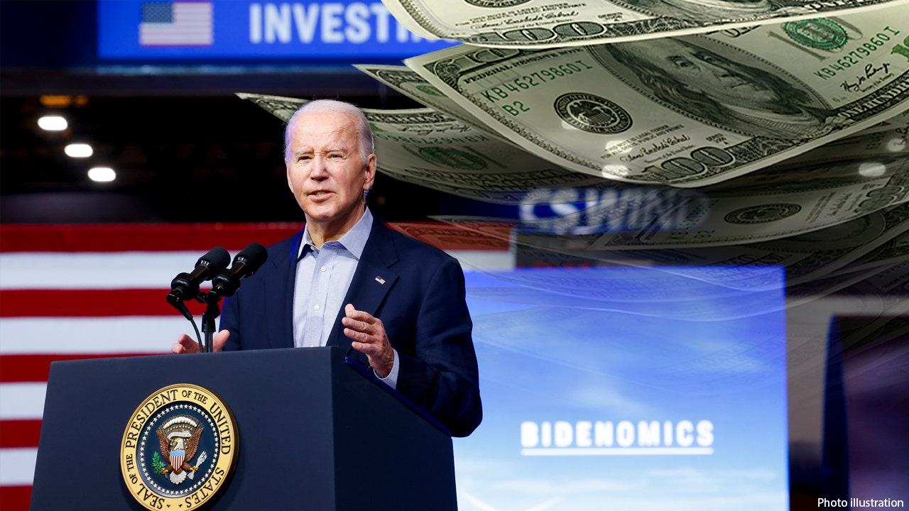 "Inflation Woes Haunt Biden's Presidency as Trump Criticizes Control"