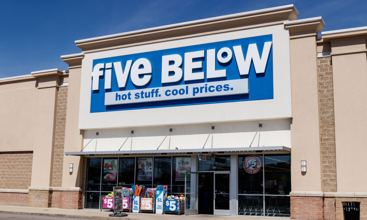 Featured image for "Five Below Faces Sales Decline Amid Inflation and Lower Consumer Spending"