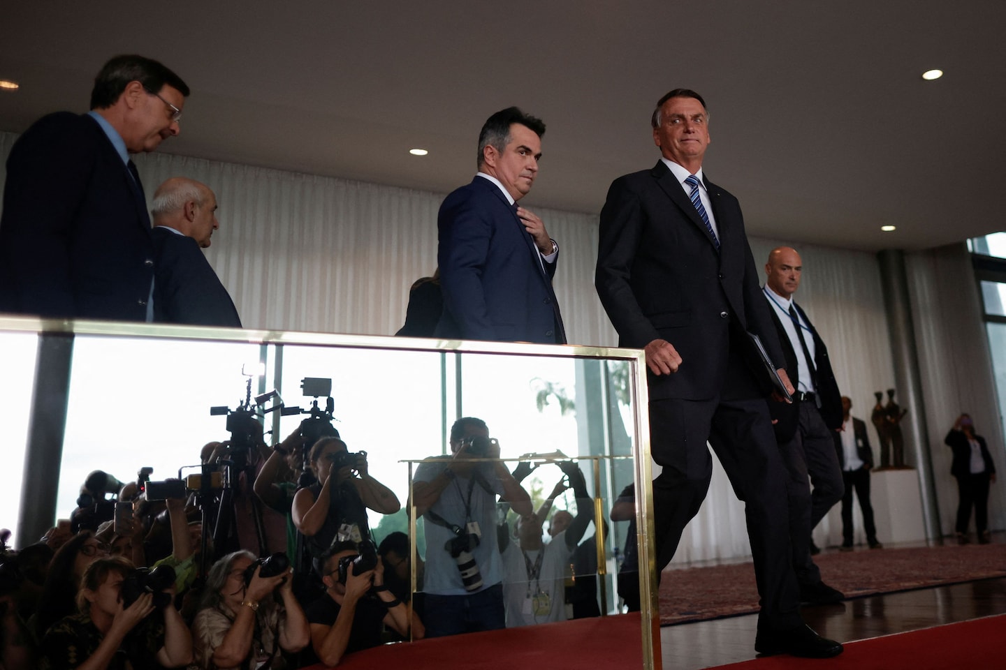 Featured image for "Brazilian Police Accuse Bolsonaro of Vaccine Card Fraud"