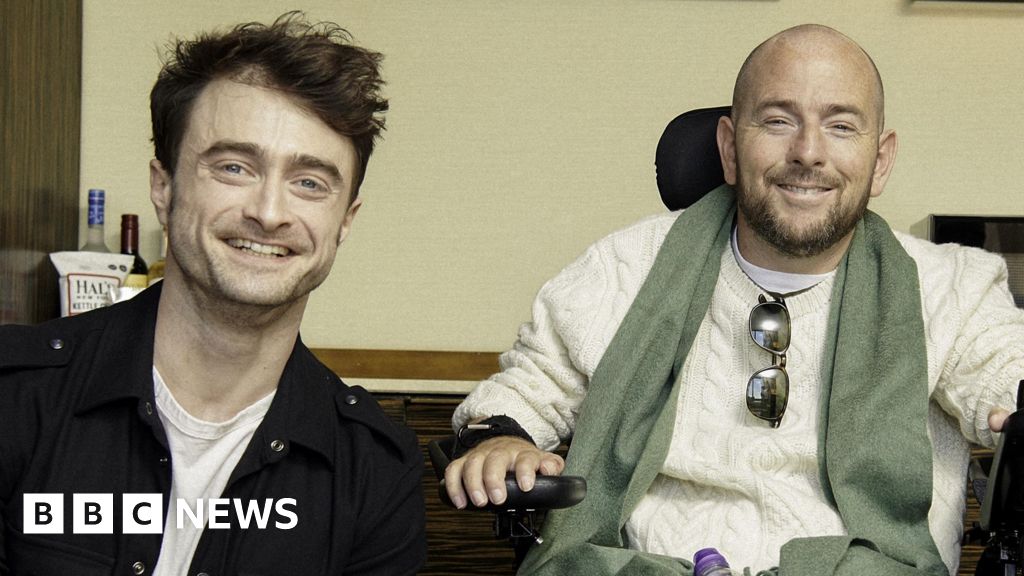 Featured image for Harry Potter stunt double remains unchanged after neck injury