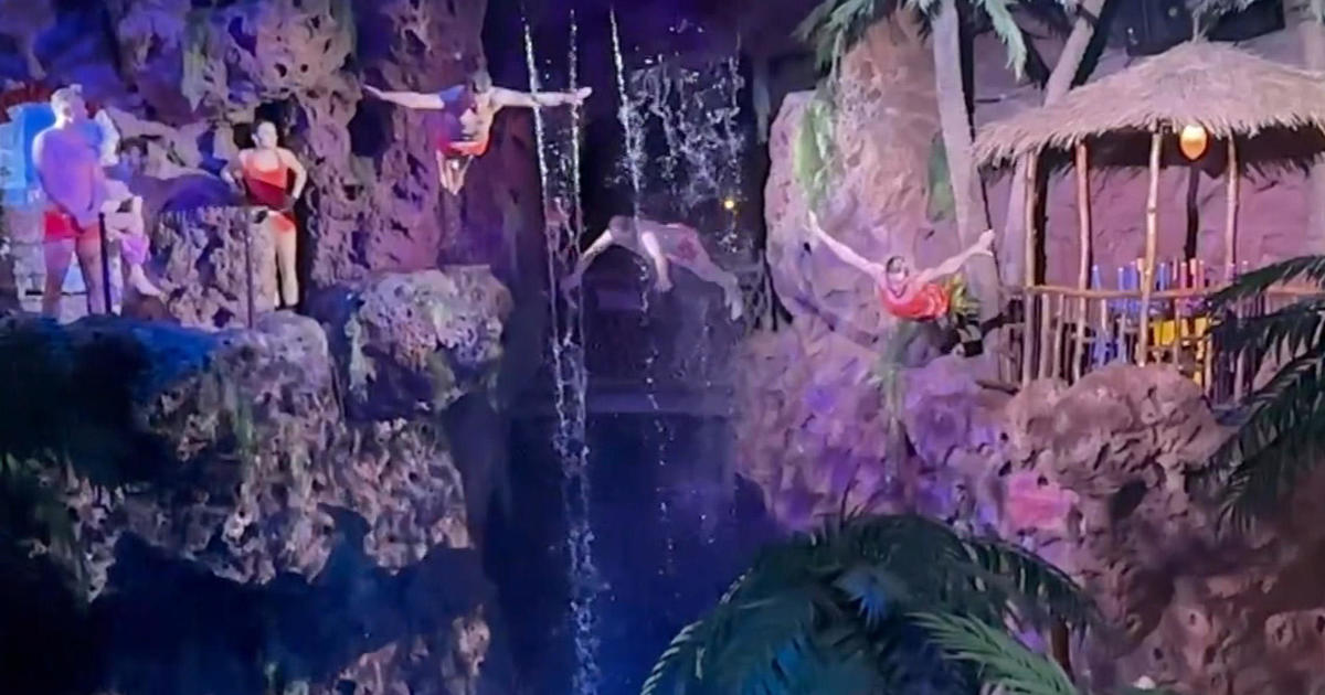 Casa Bonita's Reopening Overloads Website and Brings Back Decades of Memories.