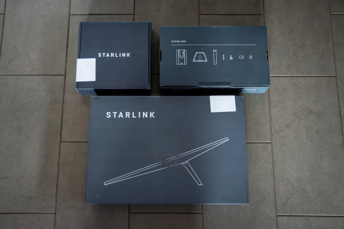"Security Concerns Arise as Elon Musk's Starlink Terminals Fall into Unauthorized Hands"