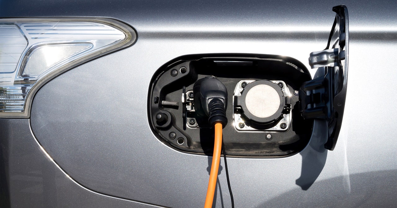 "White House Allocates $623 Million for Nationwide EV Charging Network Expansion"