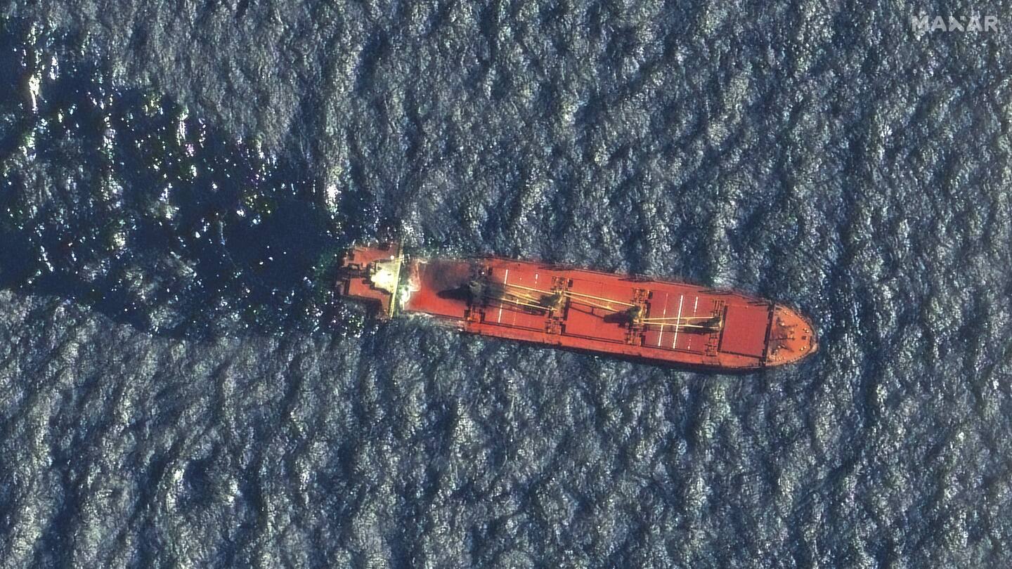 Featured image for Yemeni Cargo Ship Sinks in Red Sea After Houthi Rebel Attack