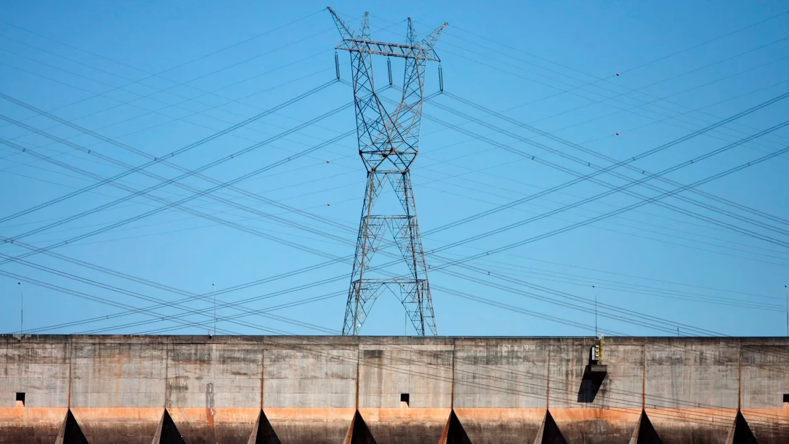 Google invests billions in hydroelectric energy and AI infrastructure