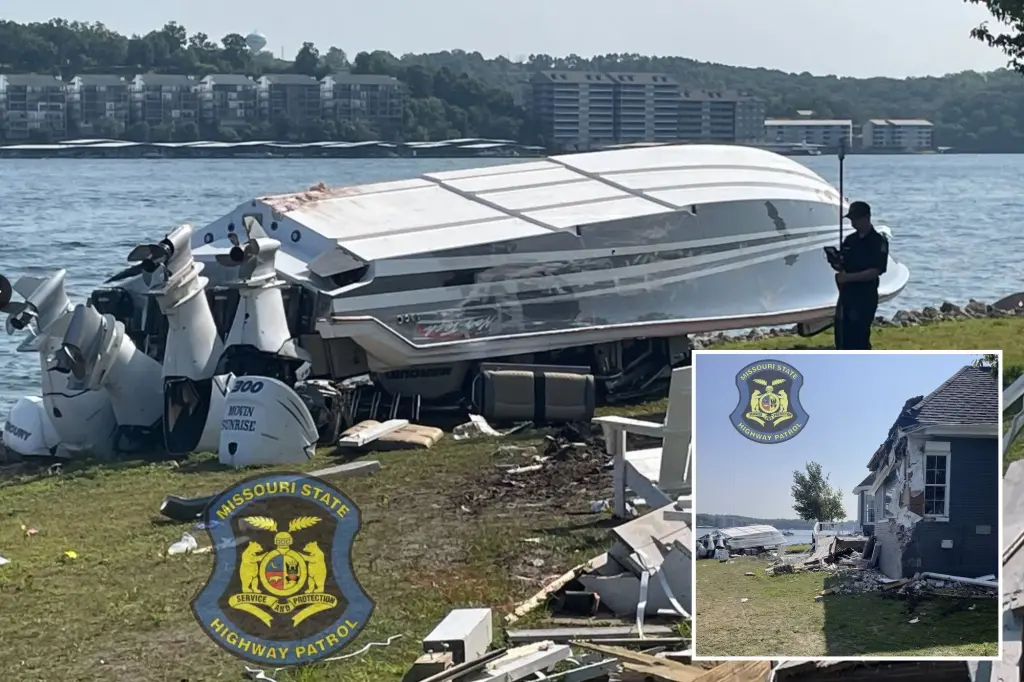 Featured image for Multiple Boat Crashes Leave 8 Injured and 1 Dead at Lake of the Ozarks