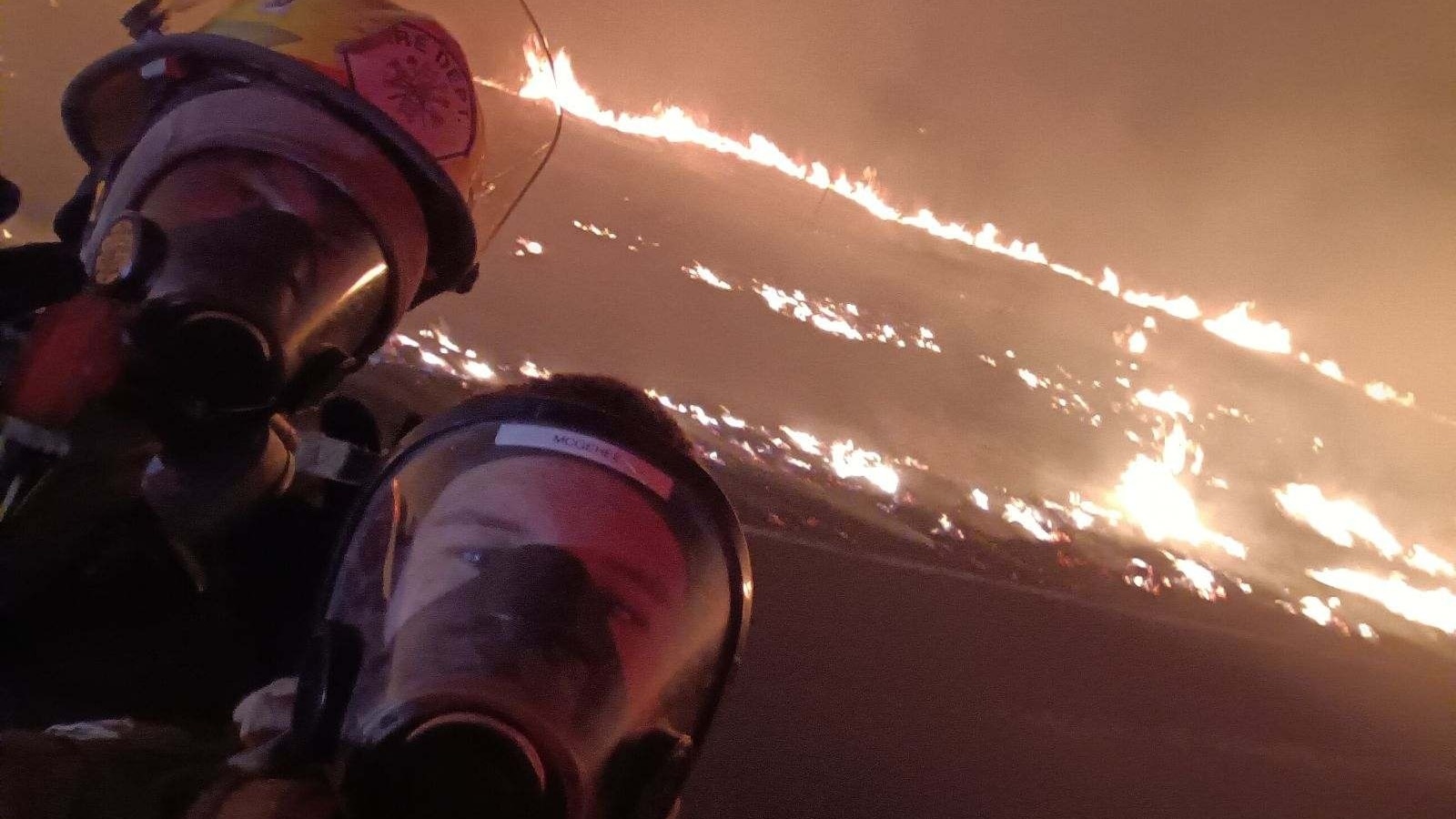 "Texas Teen Firefighters Battle Spreading Panhandle Wildfires"