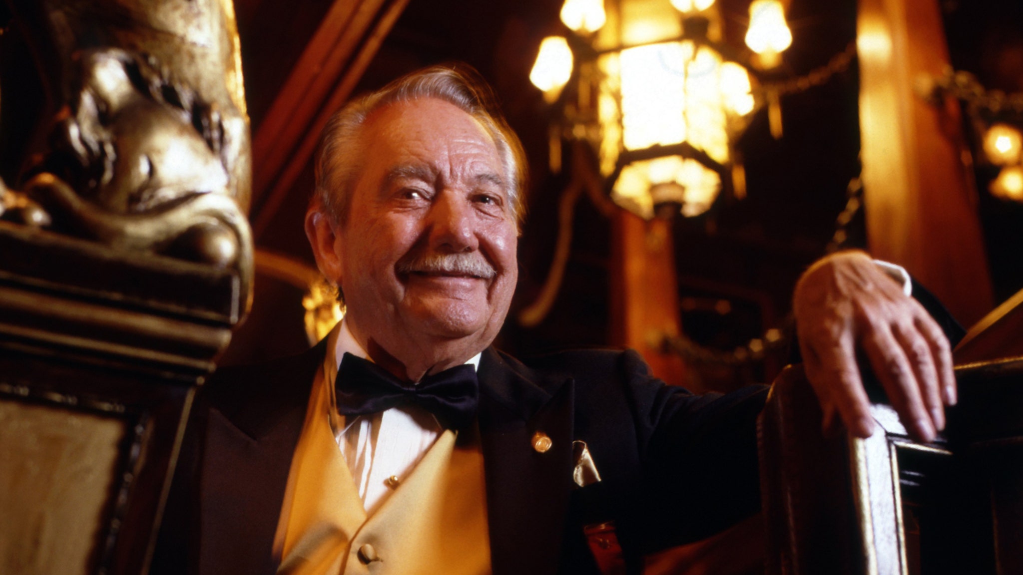 Featured image for Magic Castle Founder Milt Larsen Passes Away at 92