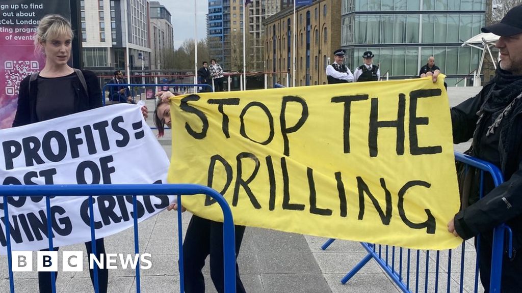 Featured image for BP's Climate Goals Spark Shareholder Backlash.